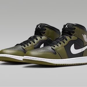 Air Jordan 1 Mid